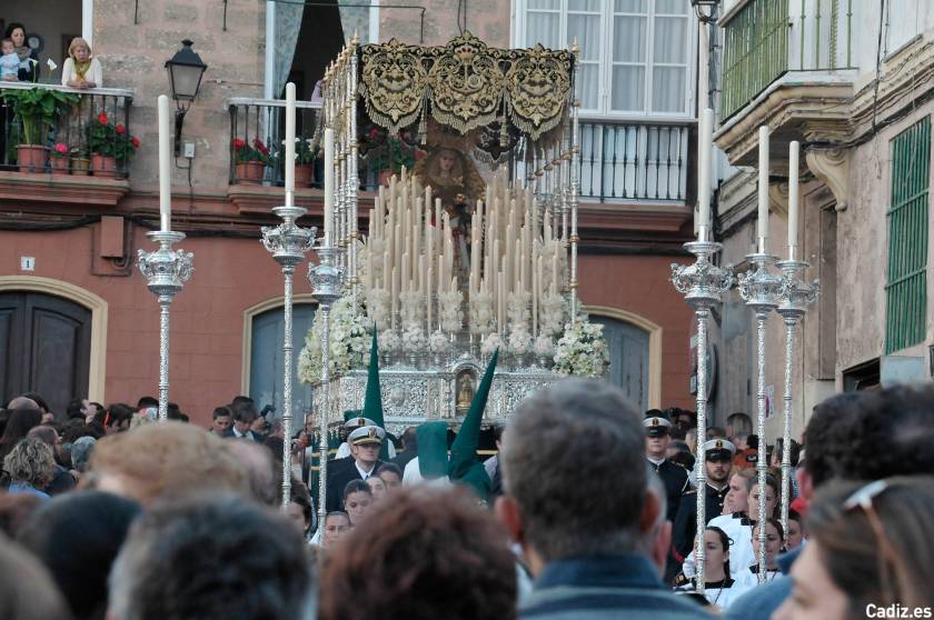 Cigarreras-salida procesional 2014