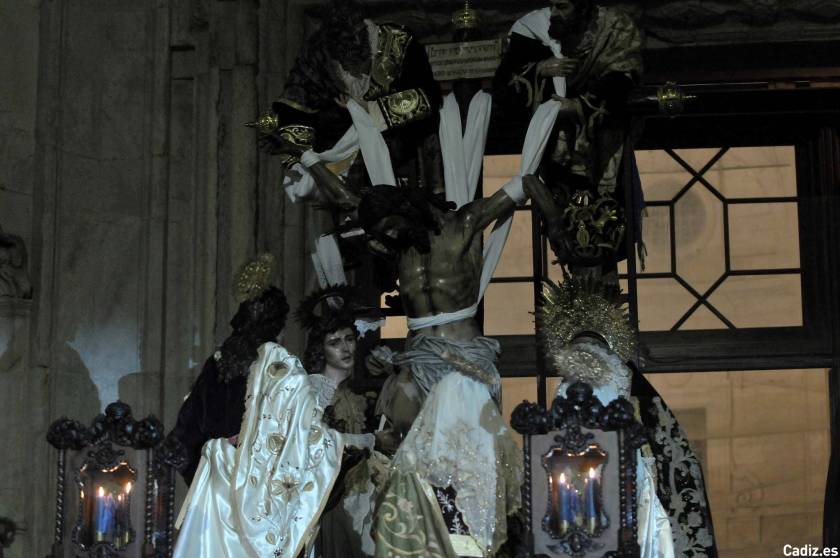 Descendimiento-salida procesional 2014