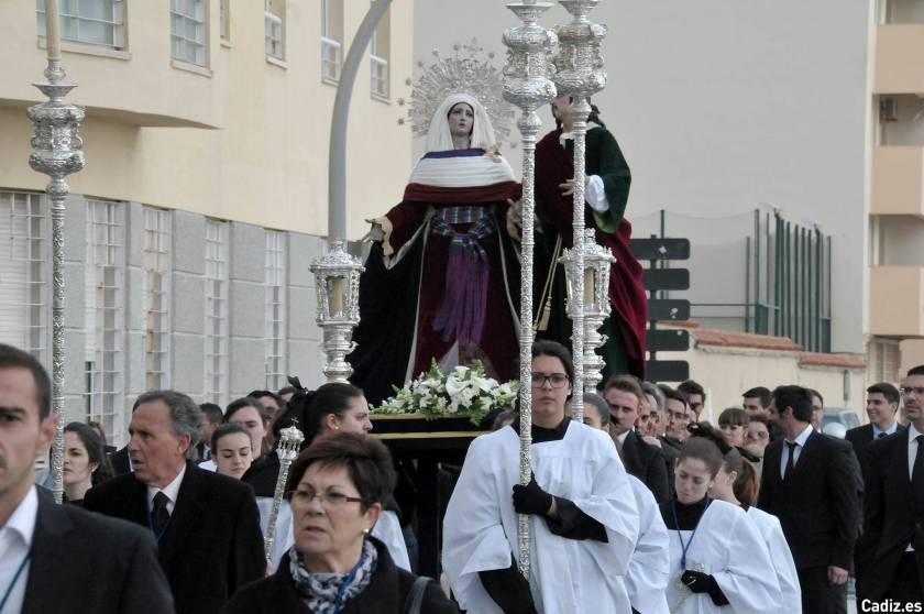 Las aguas-traslado y via crucis 2014