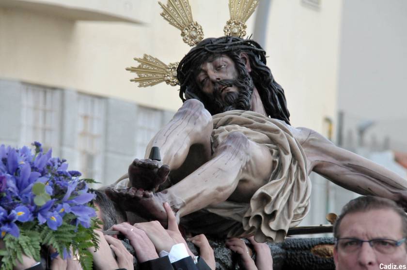 Las aguas-traslado y via crucis 2014