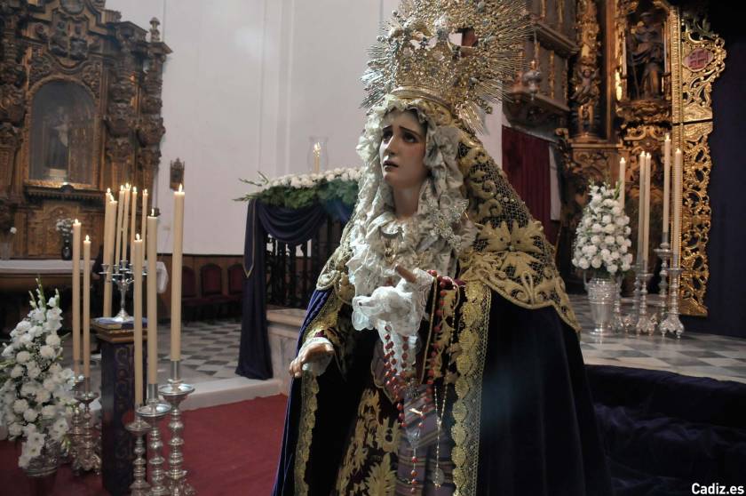 Nazareno-besamanos virgen de los dolores 2014