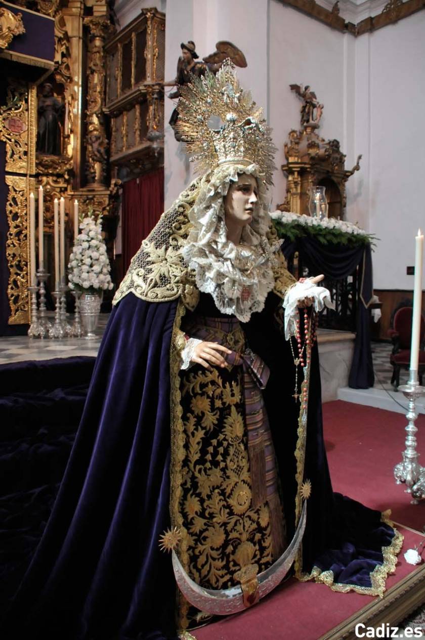 Nazareno-besamanos virgen de los dolores 2014