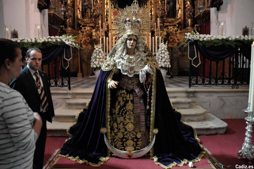 Nazareno-besamanos virgen de los dolores 2014