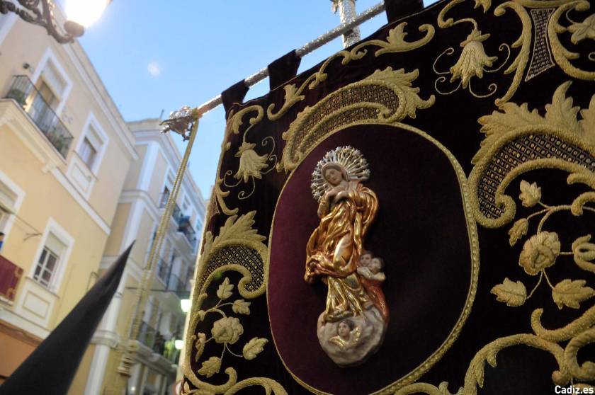 Nazareno-salida procesional 2014