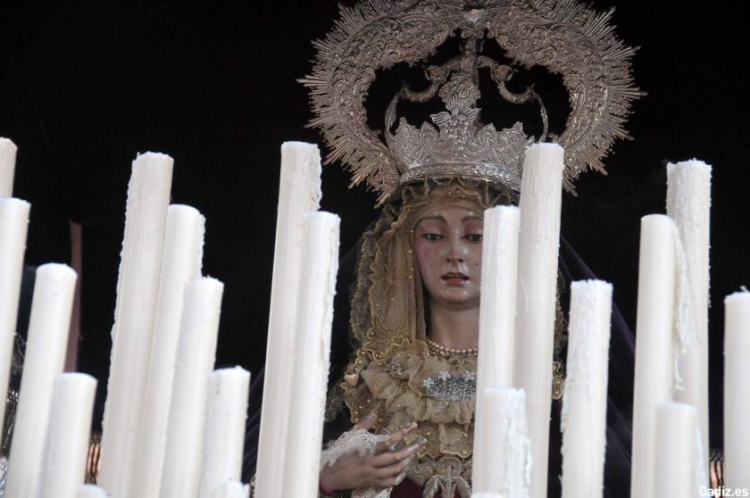 Piedad-salida procesional 2014