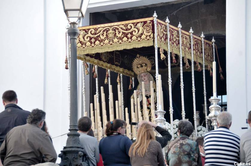 Sanidad-salida procesional 2014