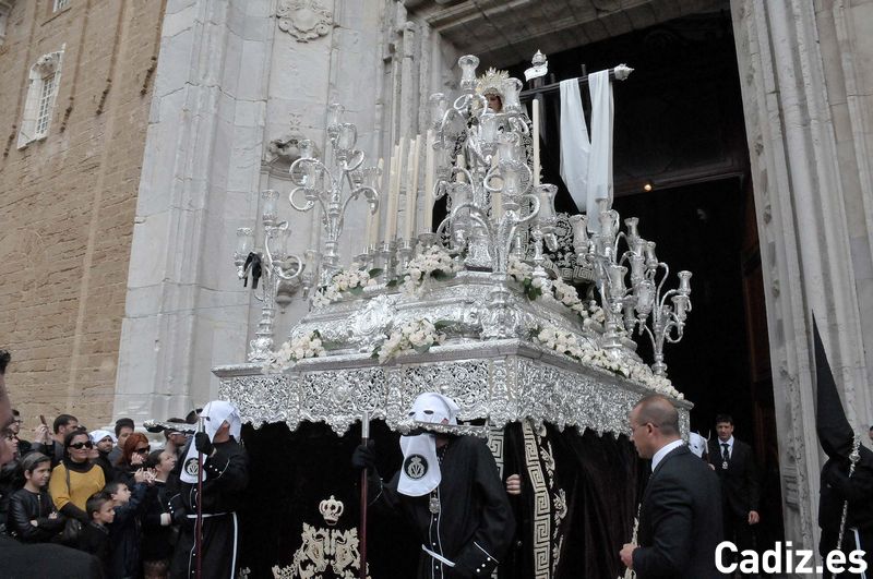 Santo entierro (soldedad)-salida procesional 2014