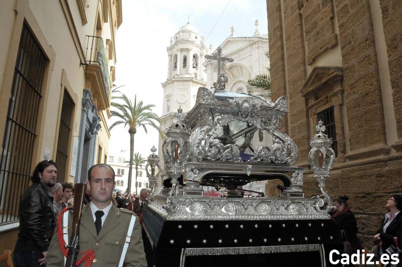 Santo entierro (soldedad)-salida procesional 2014