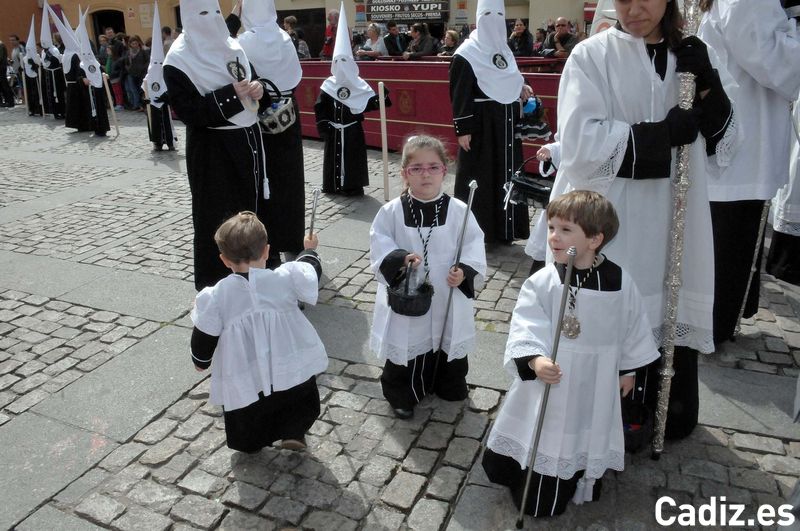 Santo entierro (soldedad)-salida procesional 2014