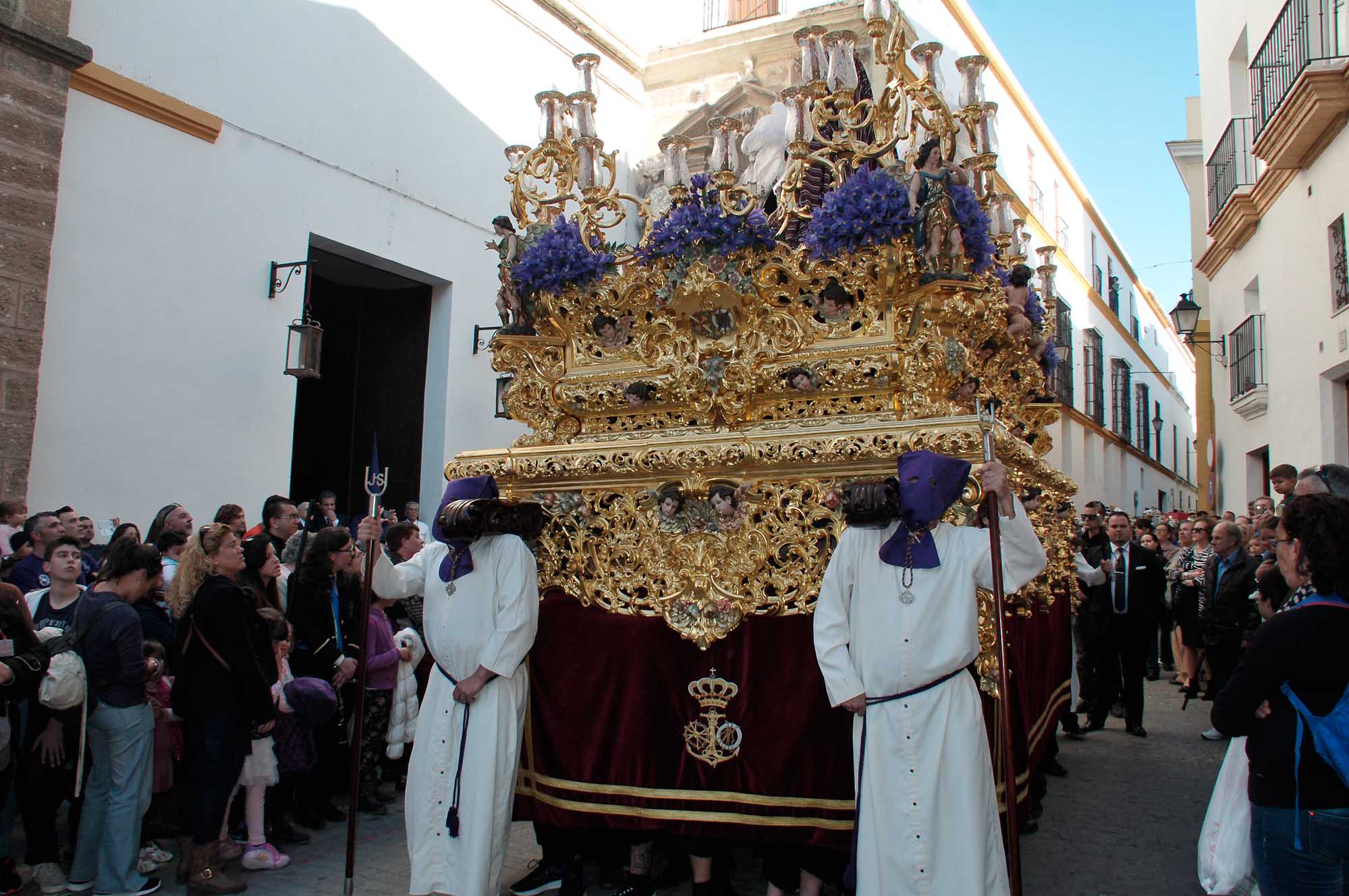 Devoción más allá de las cigarreras