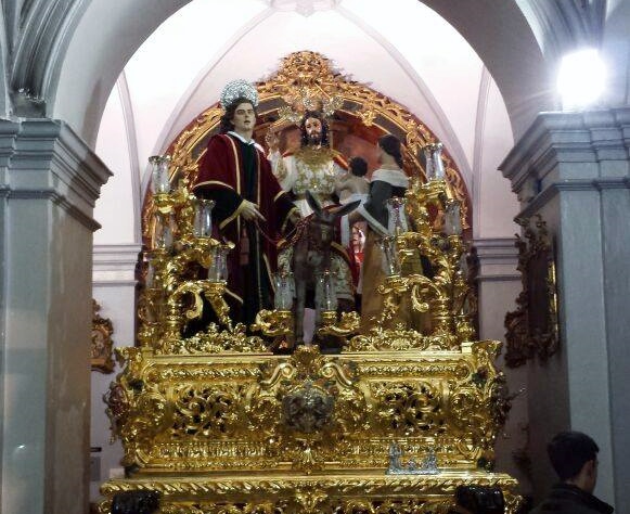 Jesús vuelve a entrar triunfal en un cádiz que ansia vivir la pasión