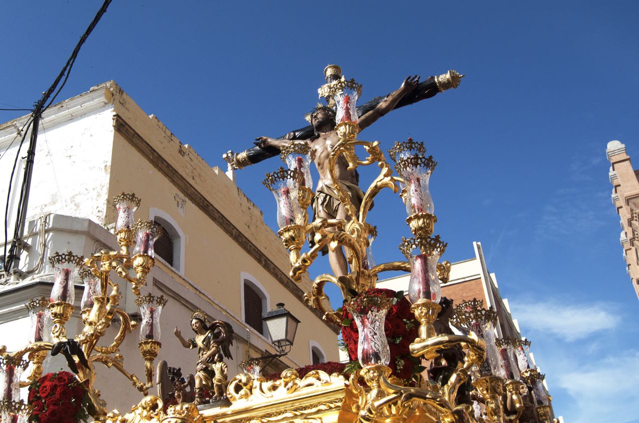 Viernes santo de dolor y de esperanza, y de despedida