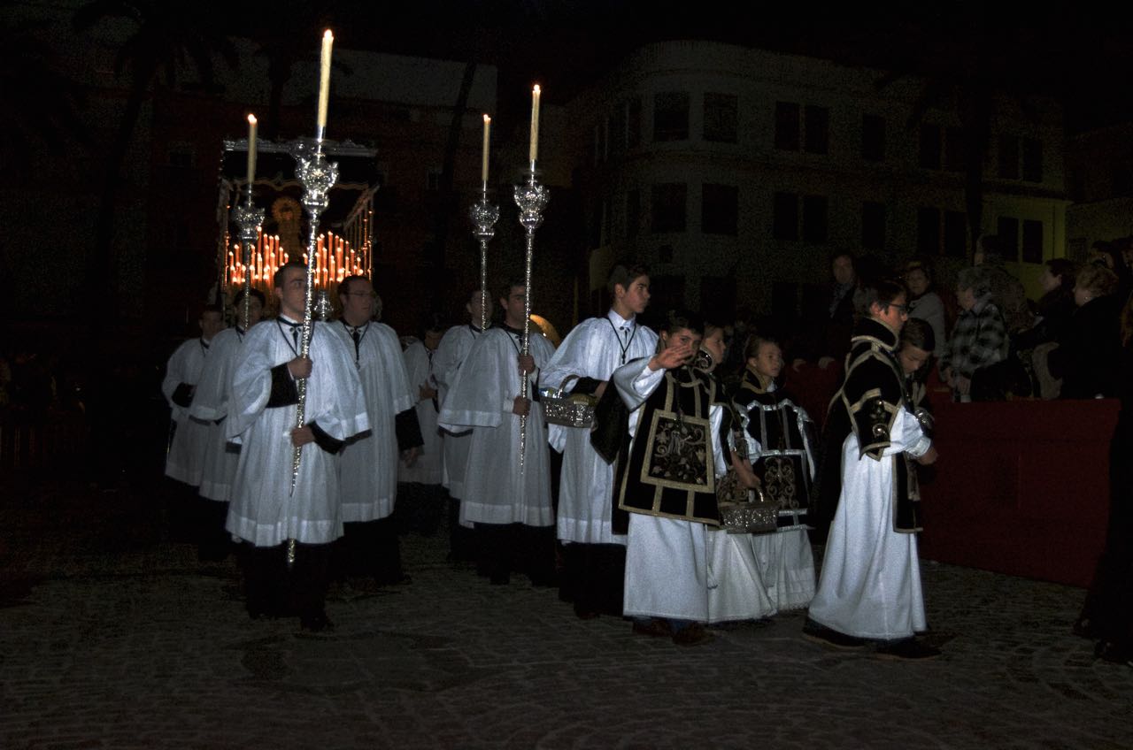 Silencio ante la belleza de cristo muerto