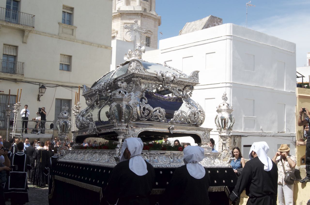 Santo entierro - salida procesional 2015