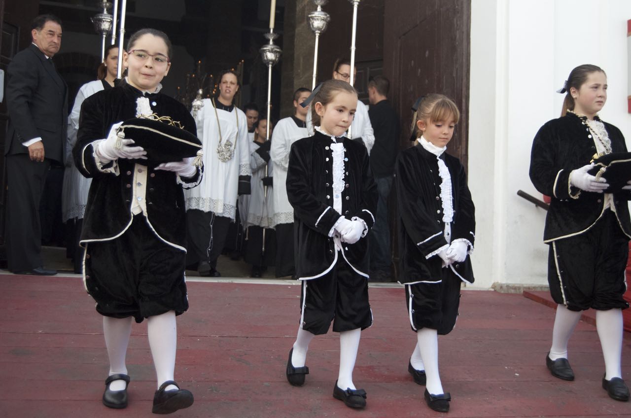 Santo entierro - salida procesional 2015