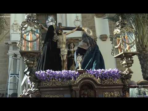 Salida del  Stmo. Cristo de la Piedad