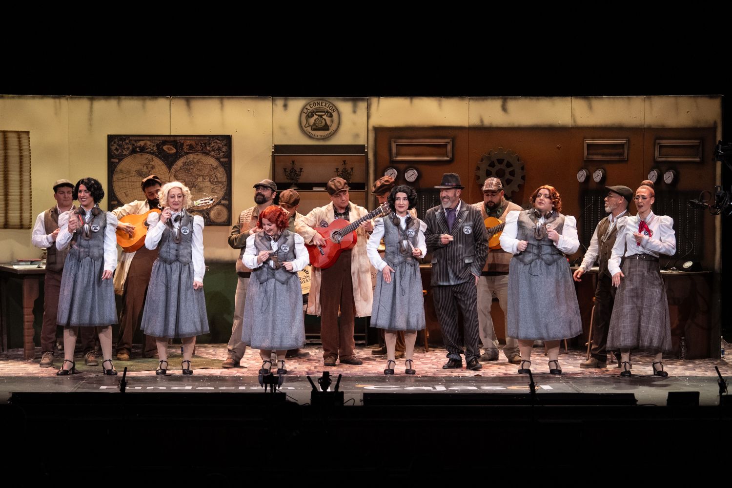 Comparsa, La conexión 