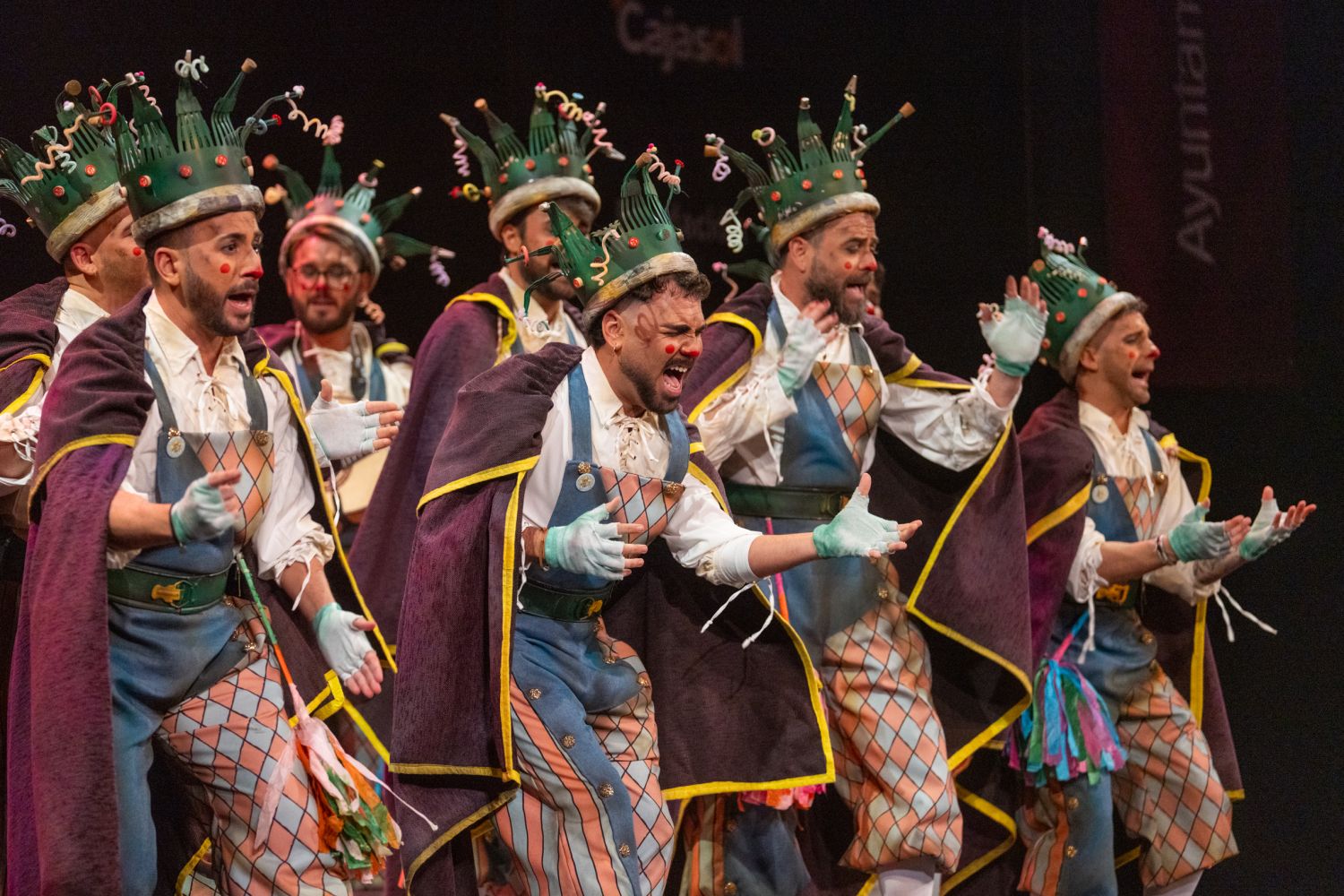 Comparsa, Los del escondite