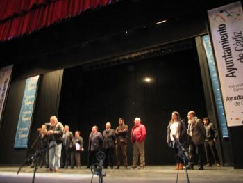 2 coros, 3 chirigotas, 3 comparsas y 1 cuarteto pasan a la final de juvenil del jueves 12 de febrero