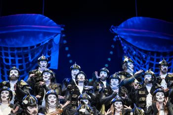 Coro, Las Gladitanas - Preliminares