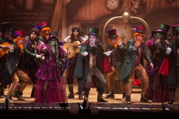 Comparsa. El refugio - Preliminares