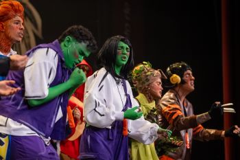 Chirigota juvenil, Los Vengadoritos - Semifinales