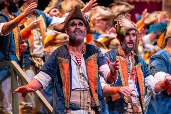 Coro, Los caletarios - Preliminares