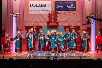 Chirigota, ¿No son pa matarlos? - Preliminares