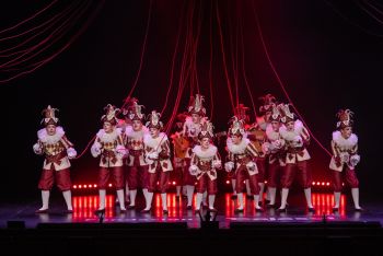 Comparsa infantil, El hilo rojo - Final