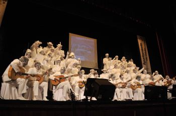 Los muertos del coro