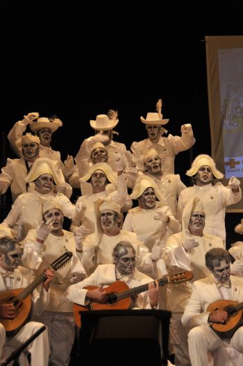 Los muertos del coro