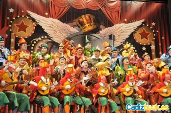 ¿listos los de atrás? ¡listos¡