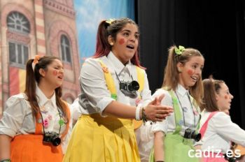 ¡qué me gustan las comparsas y también los comparsistas!
