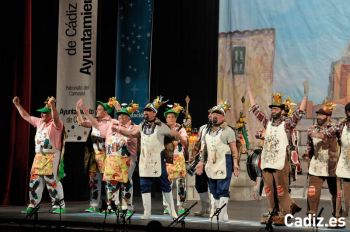Los reyes de abastos