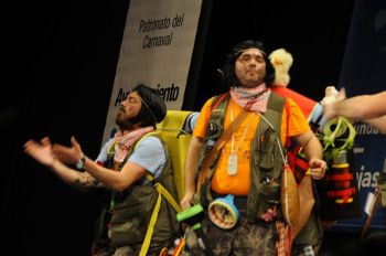 <h2>Supervivientes de la calle san vicente perdidos en la selva del falla</h2><br/>