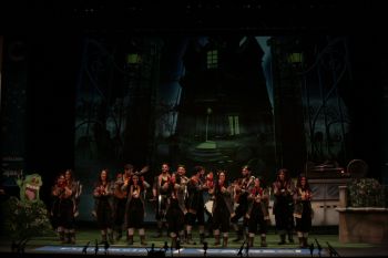 <h2>Con ganas de seguir cazando fantasmas</h2><br/>