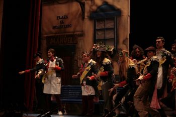 <h2>Ministros de cada esquina del barrio</h2><br/>