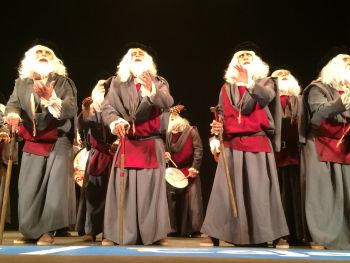 <h2>Una profecía que hoy cumplen cantando en el falla</h2><br/>