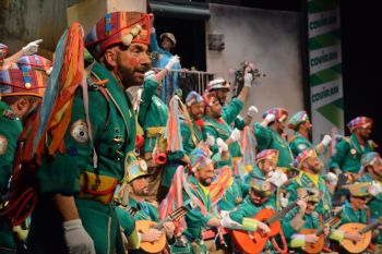 <h2>Soldados chirigoteros a por la última batalla</h2><br/>