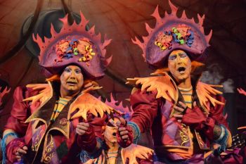 <h2>Una mente privilegiada de carnaval</h2><br/>