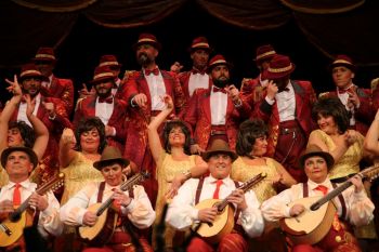 <h2>A falta del último musical</h2><br/>