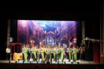 <h2>Bienvenidos al barrio de la alegría</h2><br/>