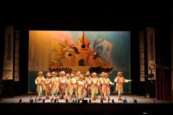 <h2>Esclavos de los carnavales</h2><br/>