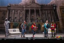 Cuarteto, El despertar de la fuerza. Abre el ojete